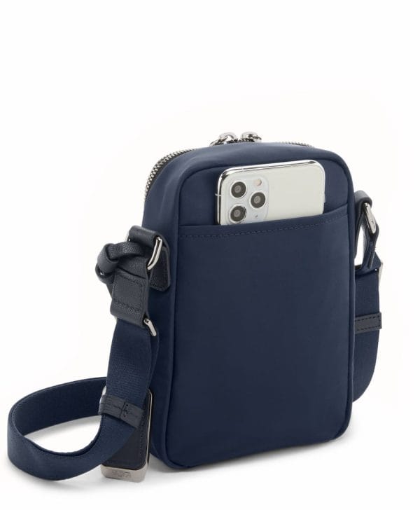 tumi voyageur bag