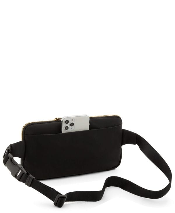 tumi voyageur anna sling
